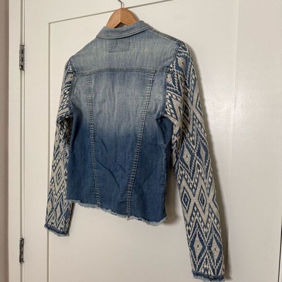 Artisan De Luxe Jean Jacket Womens Sz S Blue Embroidered Sleeve Denim Boho Fest - Picture 6 of 11